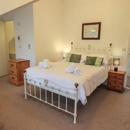 Holiday home Number Twenty